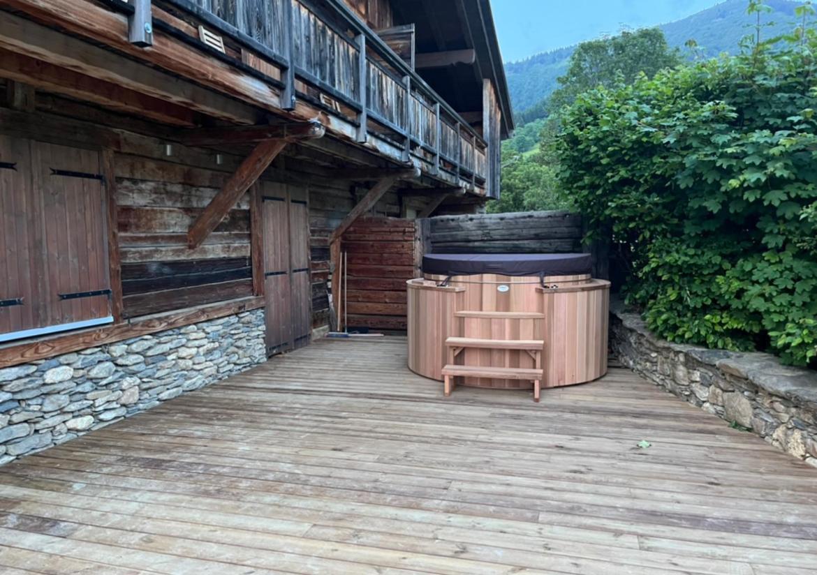 Le Chalet Du Cret - 8 Pers, Tout Confort Avec Jacuzzi Notre-Dame-de-Bellecombe Buitenkant foto