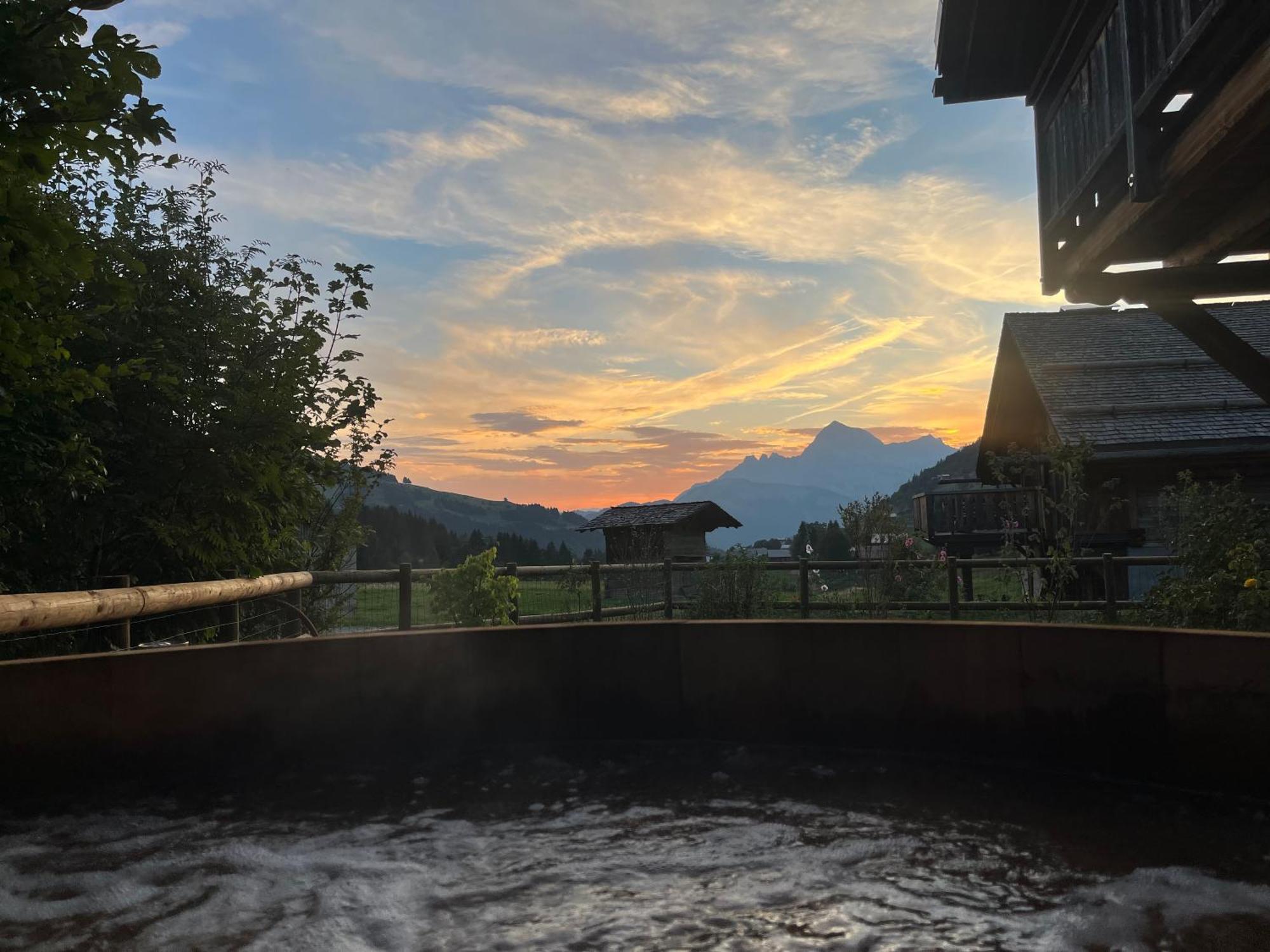 Le Chalet Du Cret - 8 Pers, Tout Confort Avec Jacuzzi Notre-Dame-de-Bellecombe Buitenkant foto